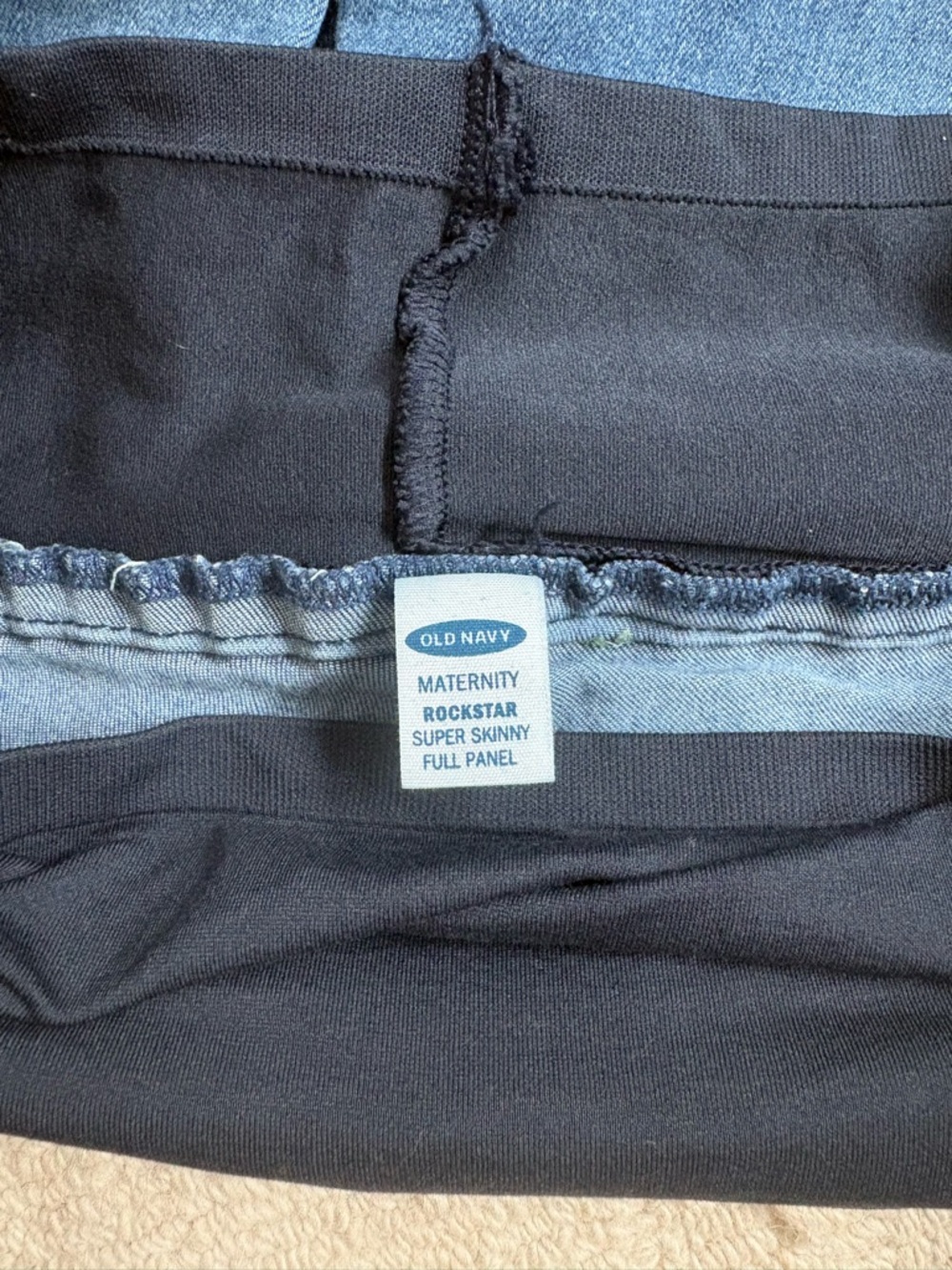 Old Navy Maternity Rockstar Super Skinny Full Panel Jeans Size 8 Medium Wash - Picture 9 of 10